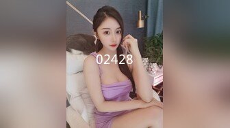 牛人超近距离贴B拍多位少妇的极品美鲍2