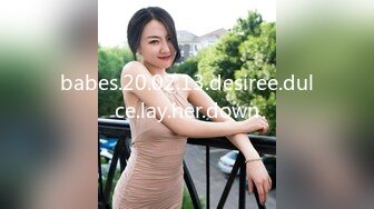 黑丝小少妇吃鸡啪啪 又甜又骚好吃 逼里塞香蕉无套输出捣成泥 鸡吧逼里抠出全部吃掉 喝尿差点呕吐