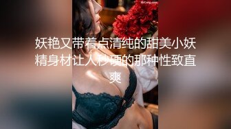 【新片速遞】&nbsp;&nbsp;浓妆大眼骚货丰满巨乳白皙奶子，抓住男主的屌就爱不释手，闺蜜在帮辅助，[579M/MP4/50:29]