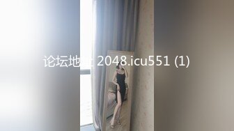 《极品CP魔手外购》坑神潜入某单位女厕实拍超多漂亮小姐姐方便，前后位逼脸同框，各种性感诱人毛毛逼 (3)